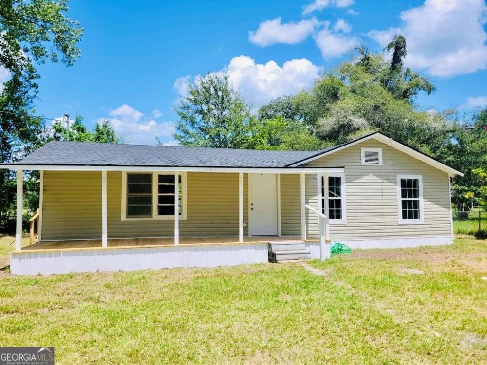 Currently Displayed Property Photo