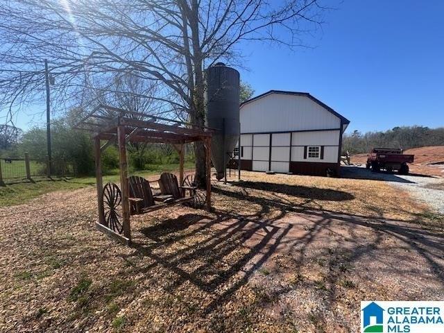 Currently Displayed Property Photo