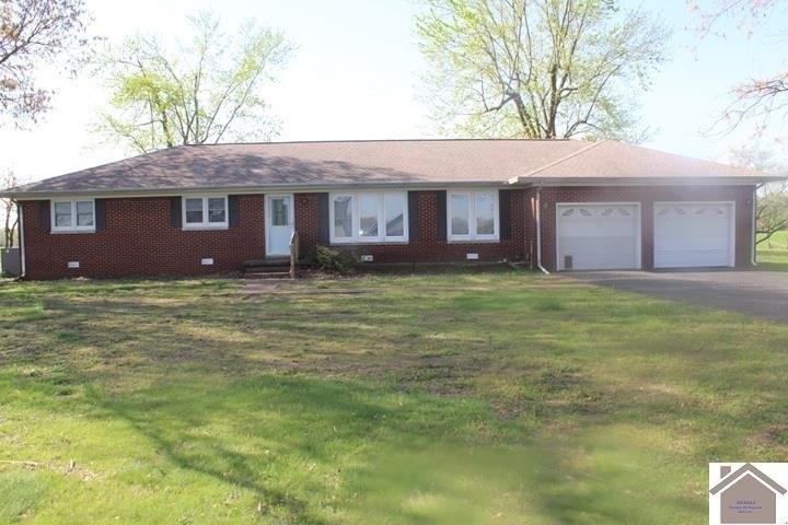 Currently Displayed Property Photo