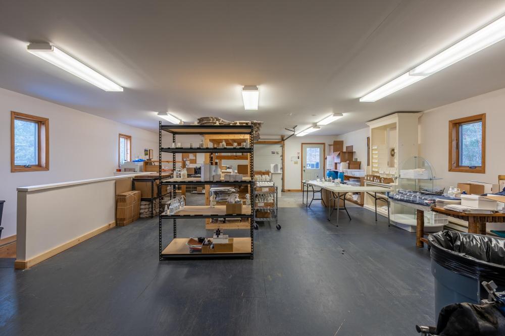 Currently Displayed Property Photo