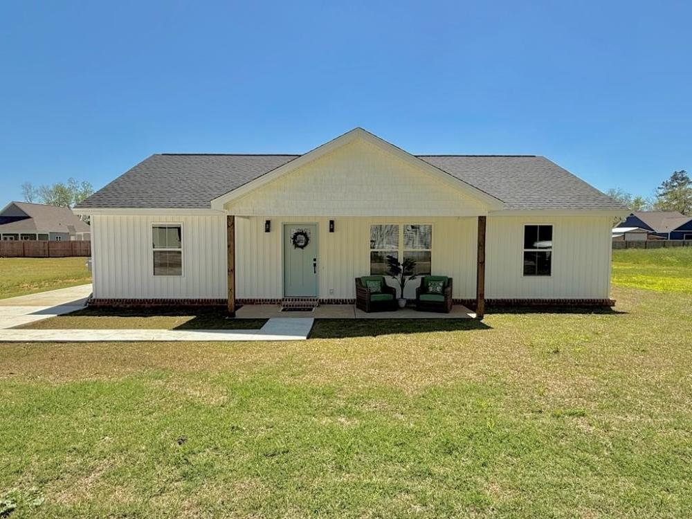 Currently Displayed Property Photo