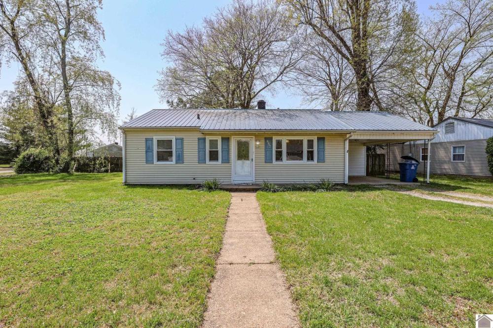 Currently Displayed Property Photo