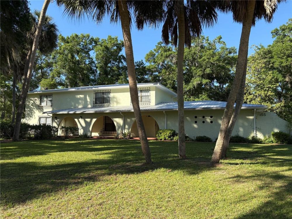 Currently Displayed Property Photo