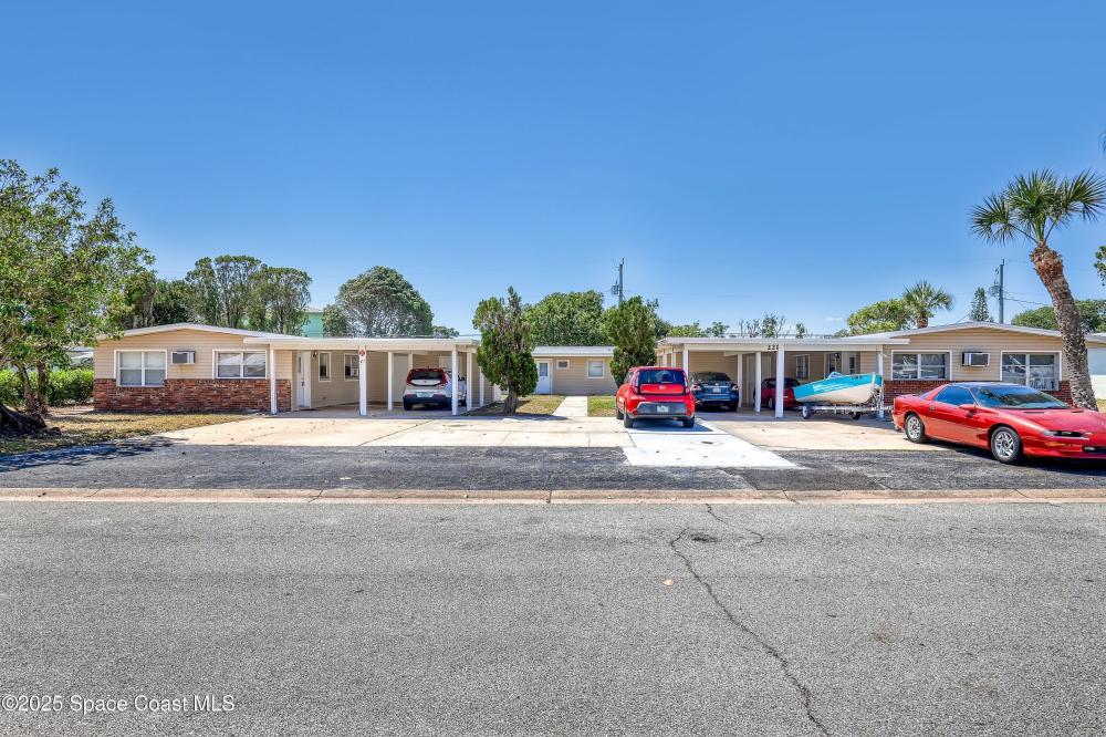 Currently Displayed Property Photo