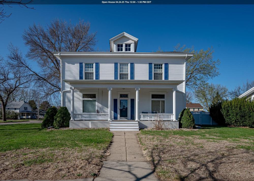 Currently Displayed Property Photo