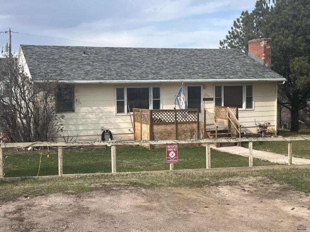 Currently Displayed Property Photo