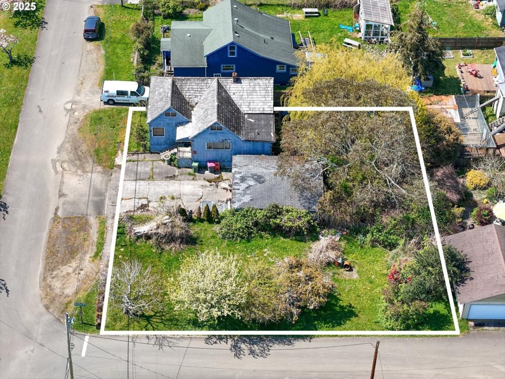 Currently Displayed Property Photo