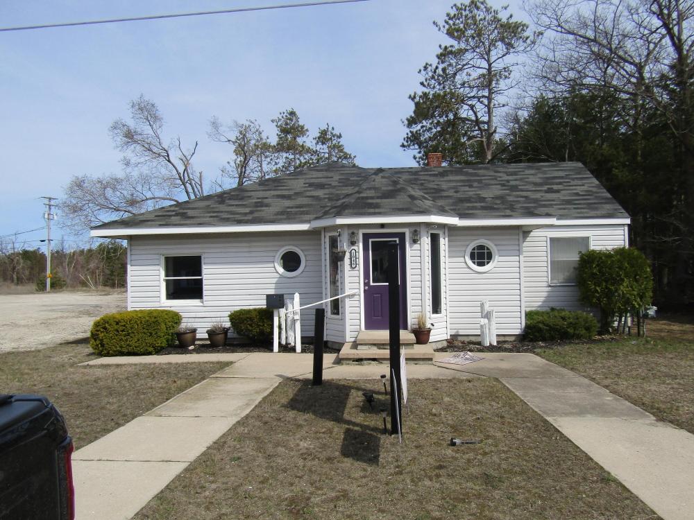 Currently Displayed Property Photo