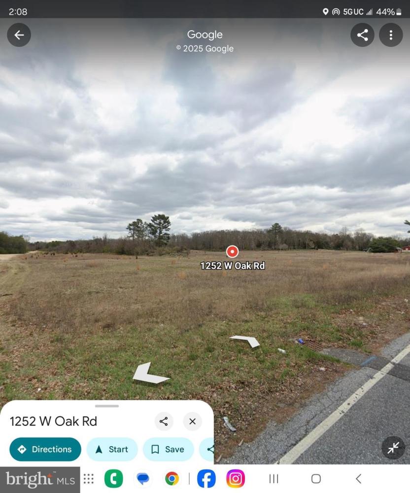Currently Displayed Property Photo
