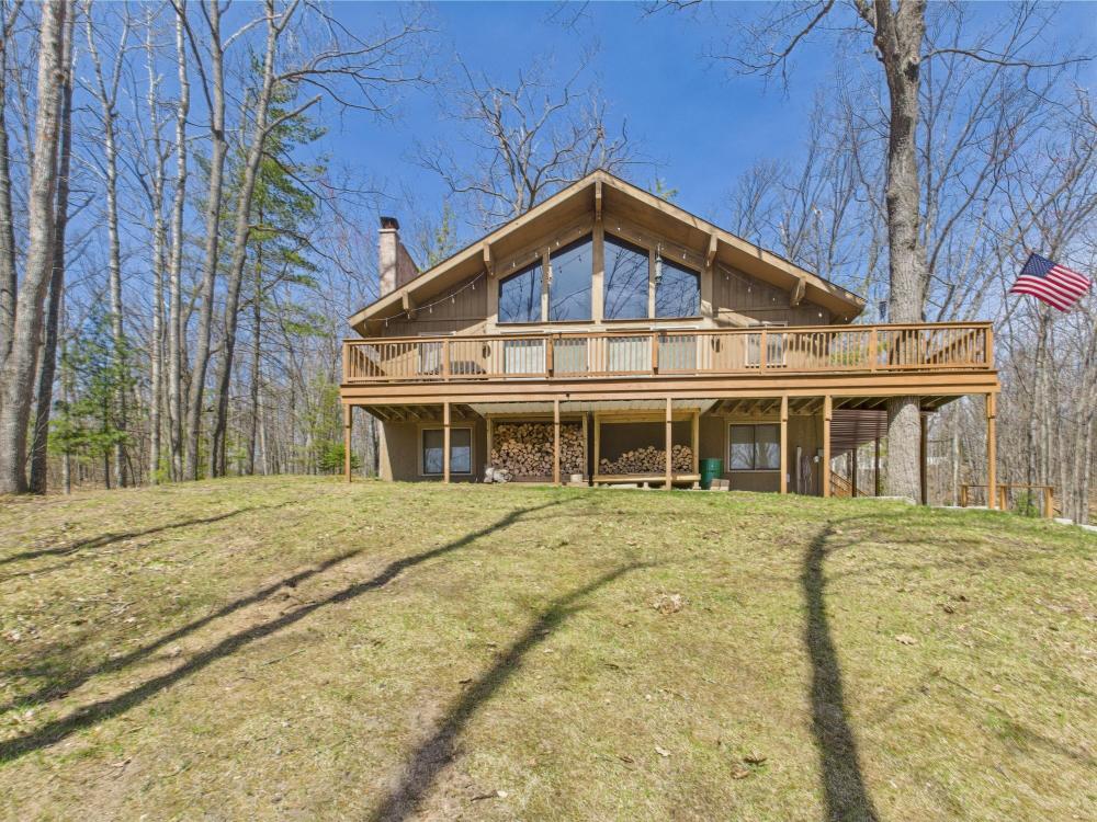 Currently Displayed Property Photo