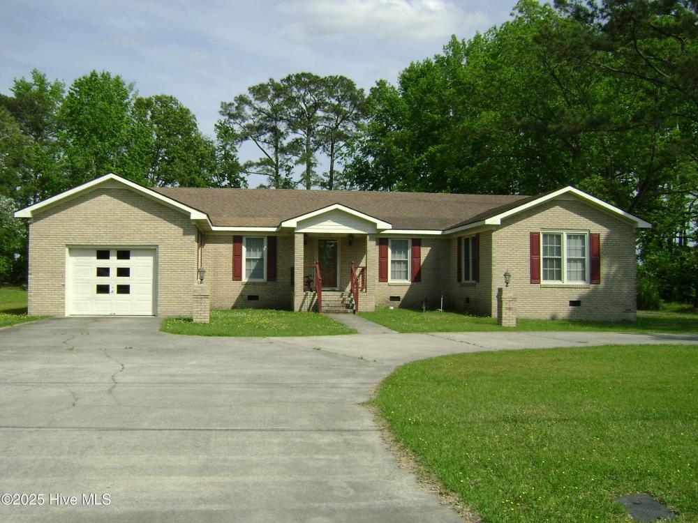 Currently Displayed Property Photo
