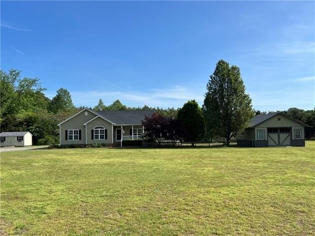 Currently Displayed Property Photo