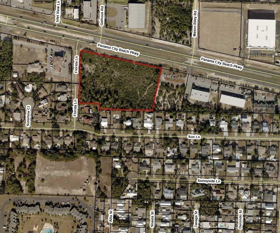 Currently Displayed Property Photo