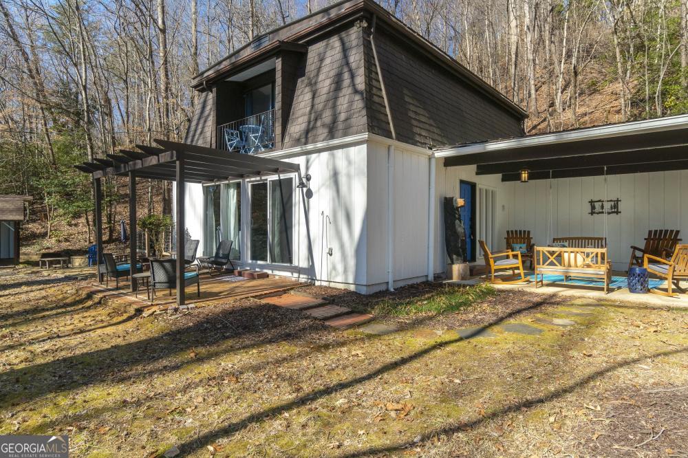 Currently Displayed Property Photo