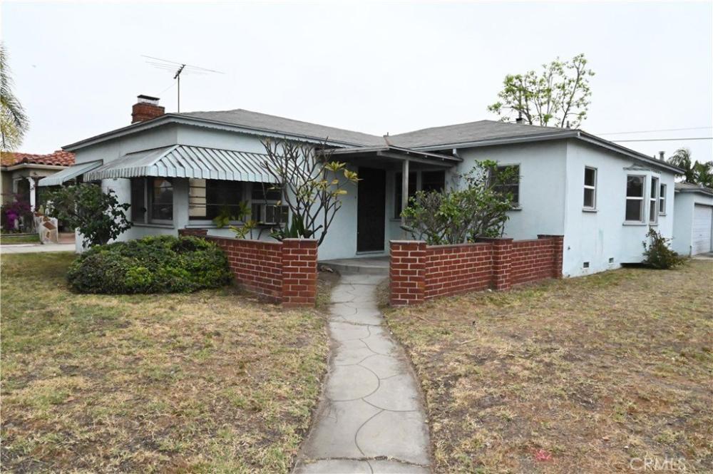 Currently Displayed Property Photo