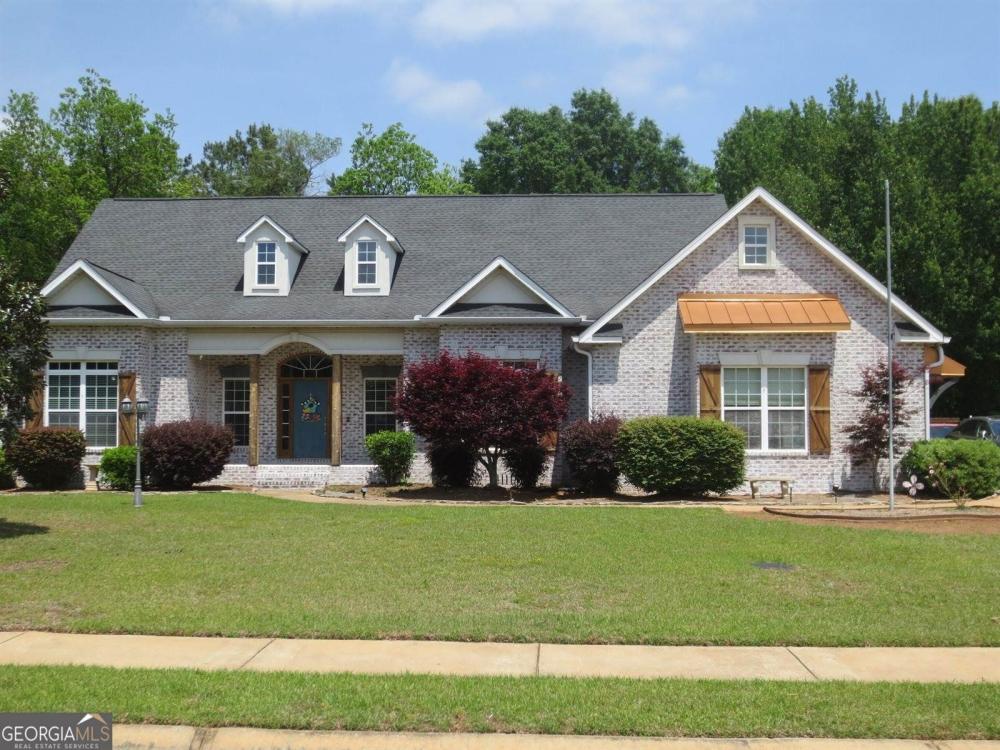 Currently Displayed Property Photo