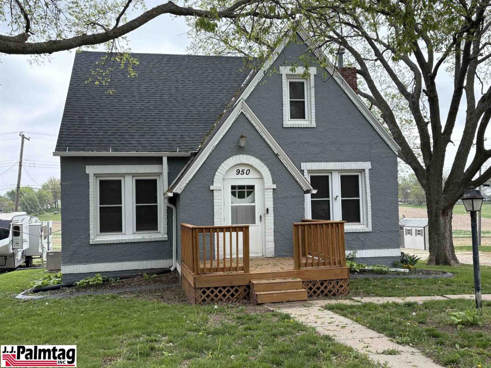 Currently Displayed Property Photo