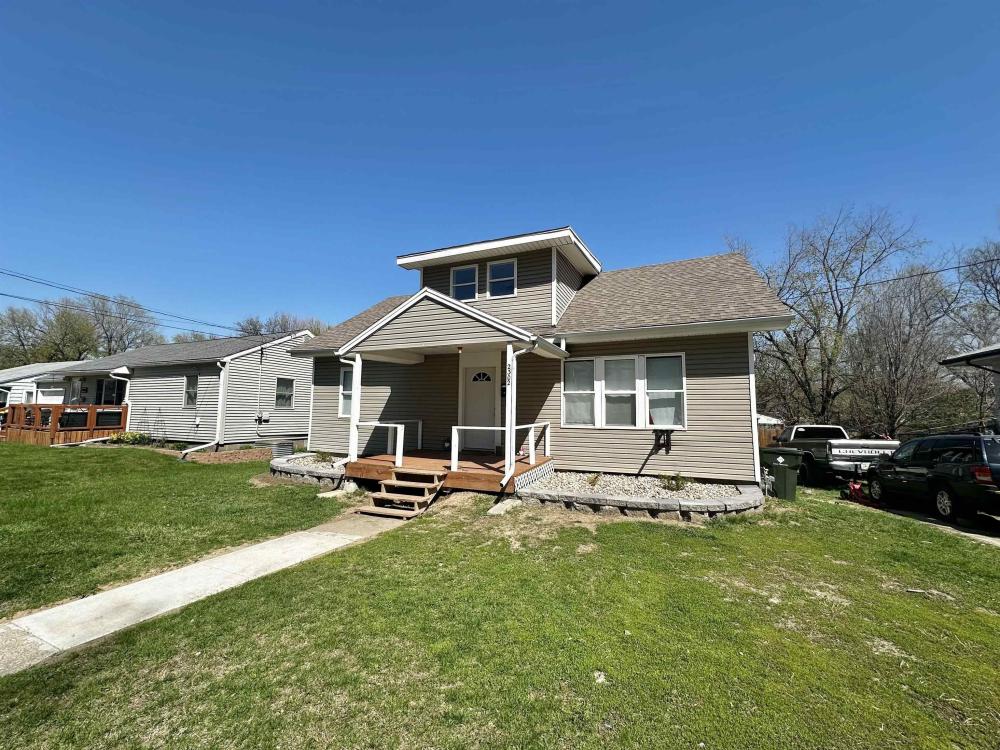 Currently Displayed Property Photo