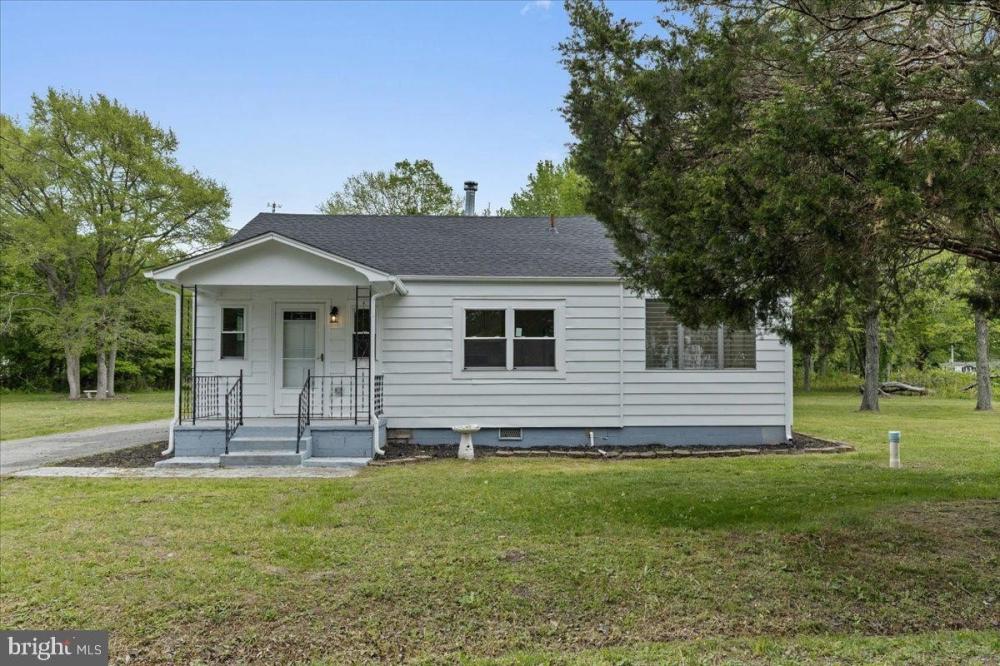 Currently Displayed Property Photo