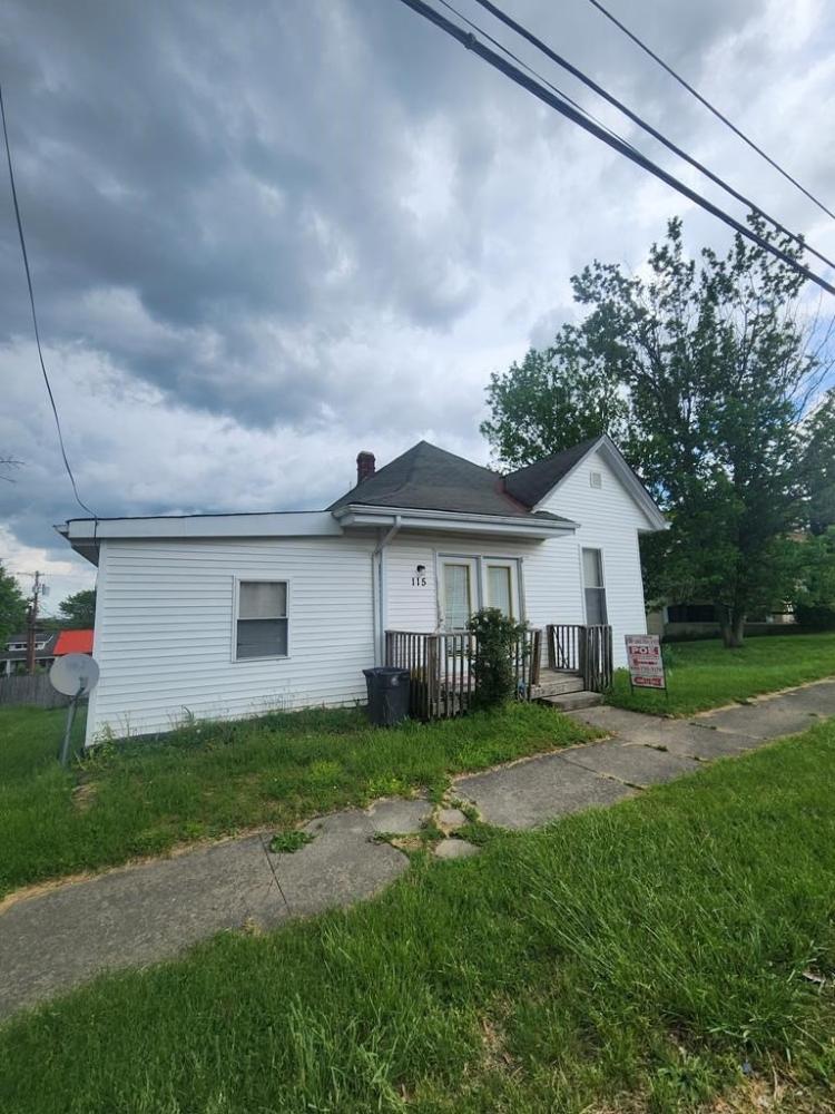 Currently Displayed Property Photo