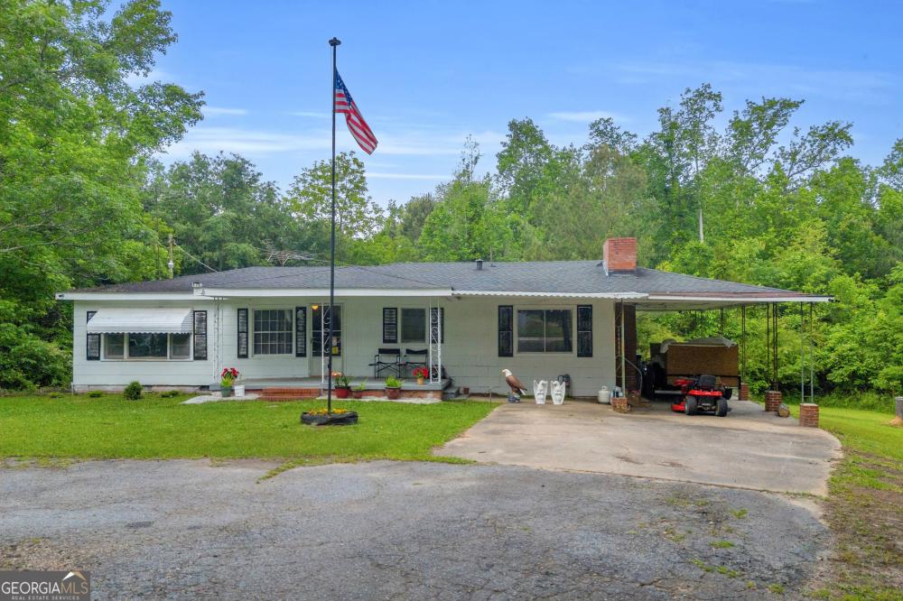 Currently Displayed Property Photo