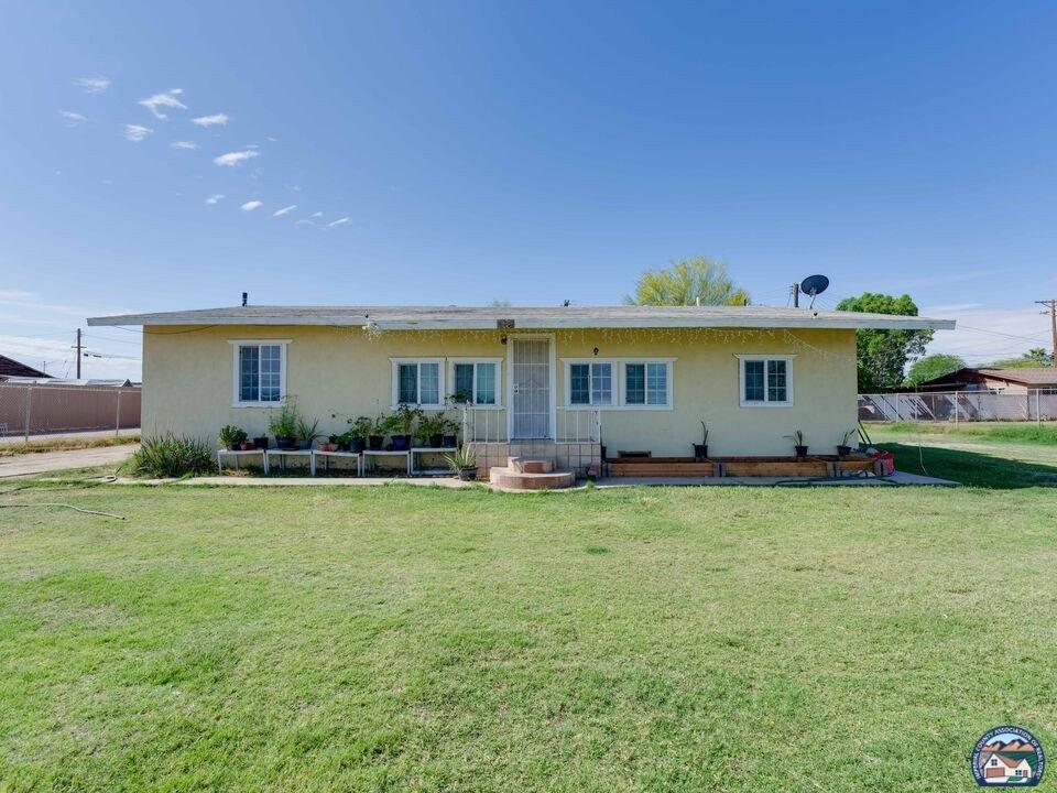 Currently Displayed Property Photo