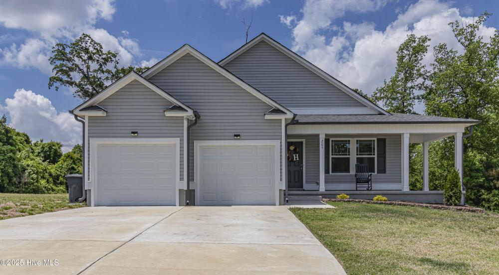 Currently Displayed Property Photo