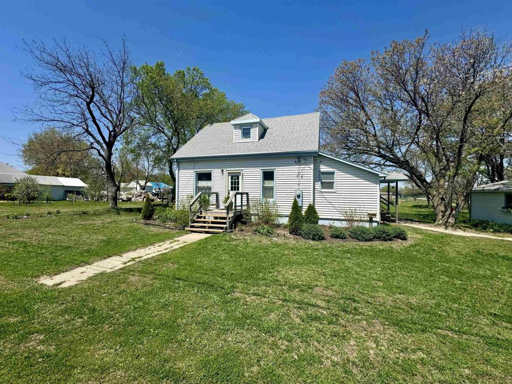 Currently Displayed Property Photo