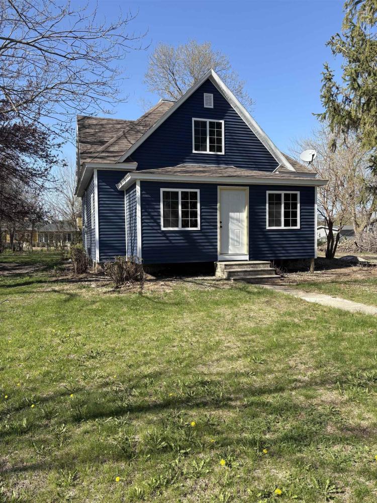 Currently Displayed Property Photo