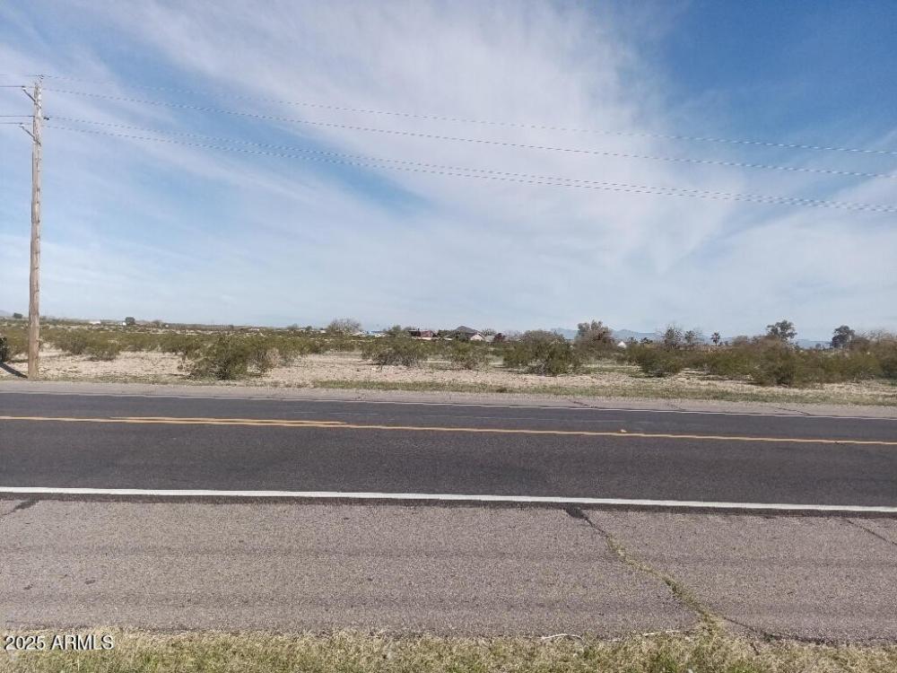 Currently Displayed Property Photo