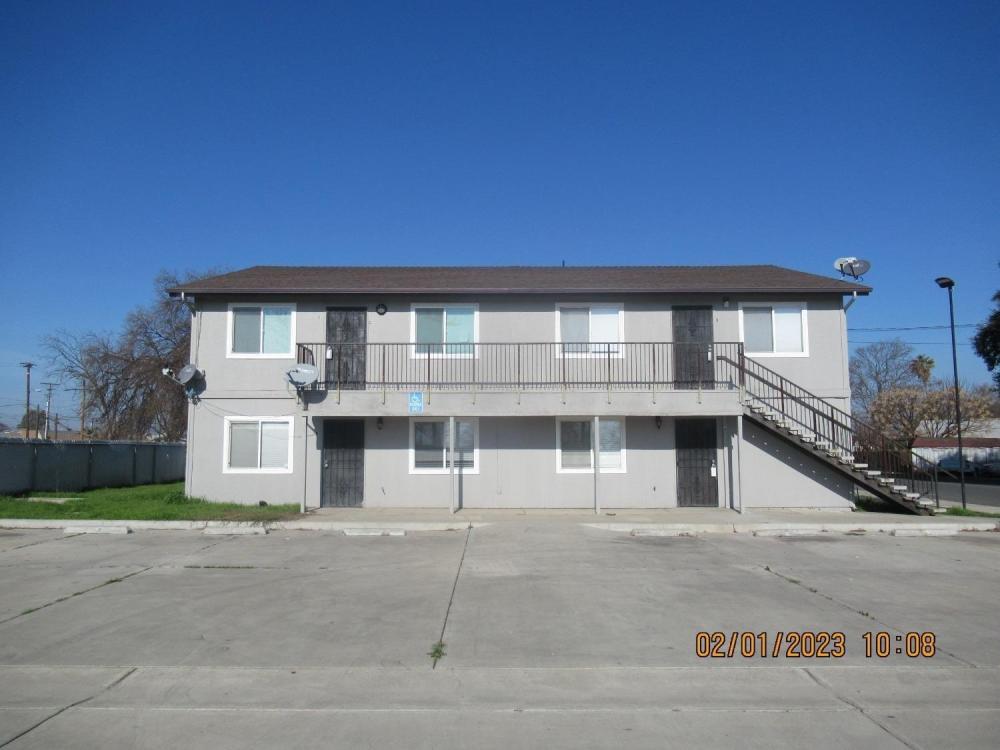 Currently Displayed Property Photo