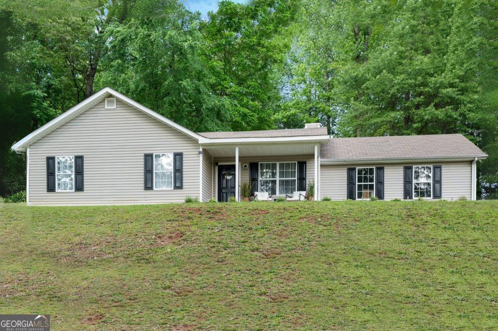 Currently Displayed Property Photo