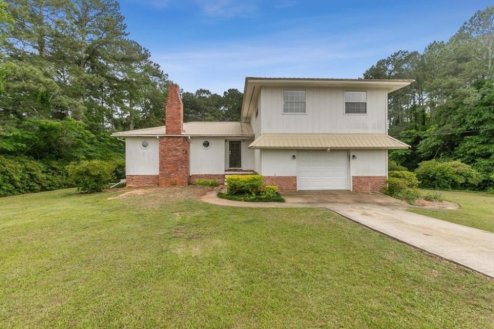 Currently Displayed Property Photo