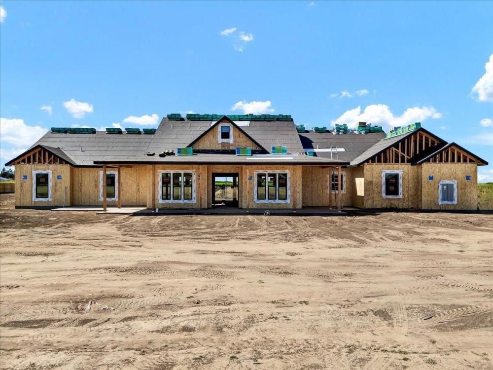Currently Displayed Property Photo