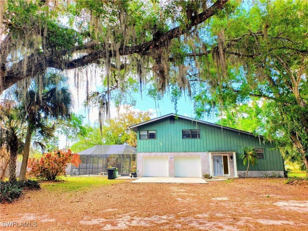 Currently Displayed Property Photo