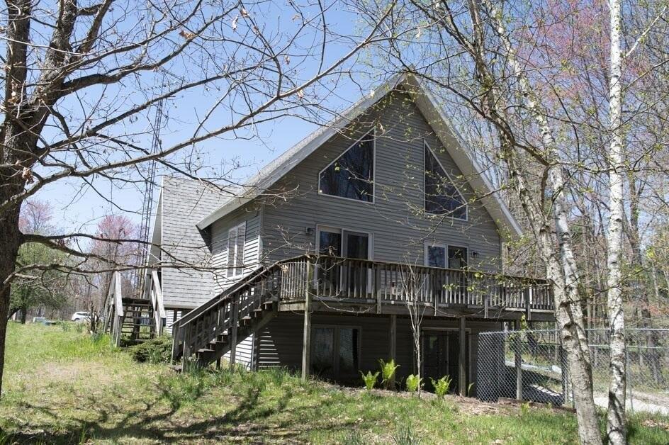 Currently Displayed Property Photo
