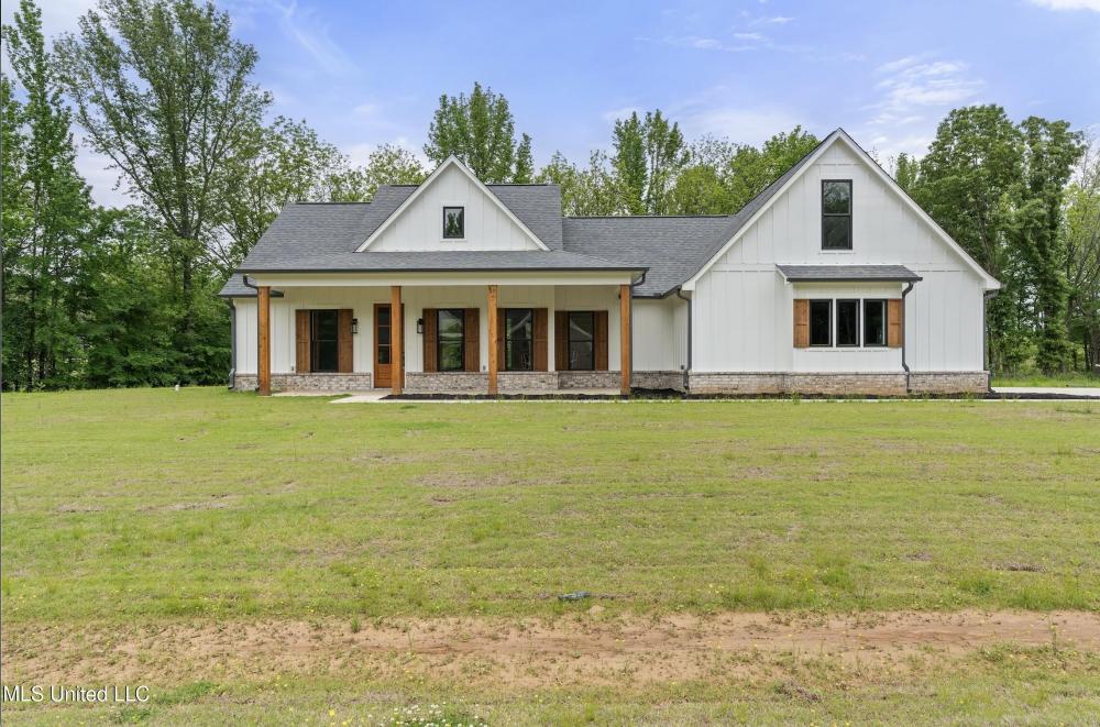 Currently Displayed Property Photo