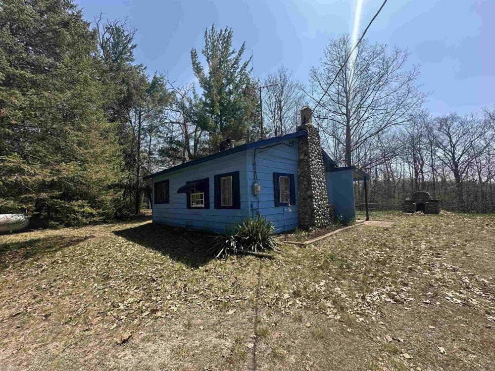 Currently Displayed Property Photo