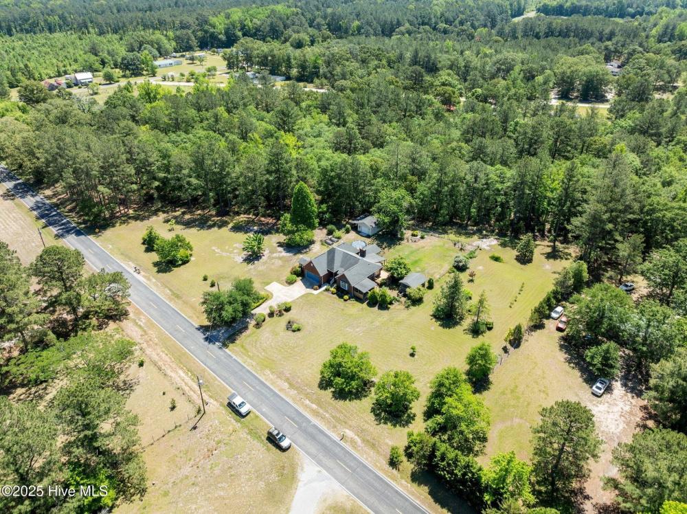 Currently Displayed Property Photo