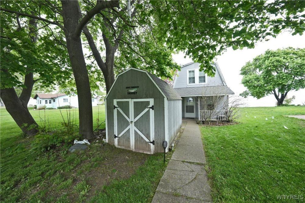 Currently Displayed Property Photo