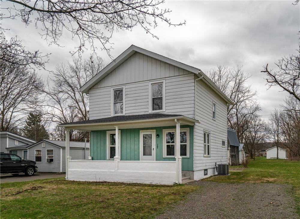 Currently Displayed Property Photo