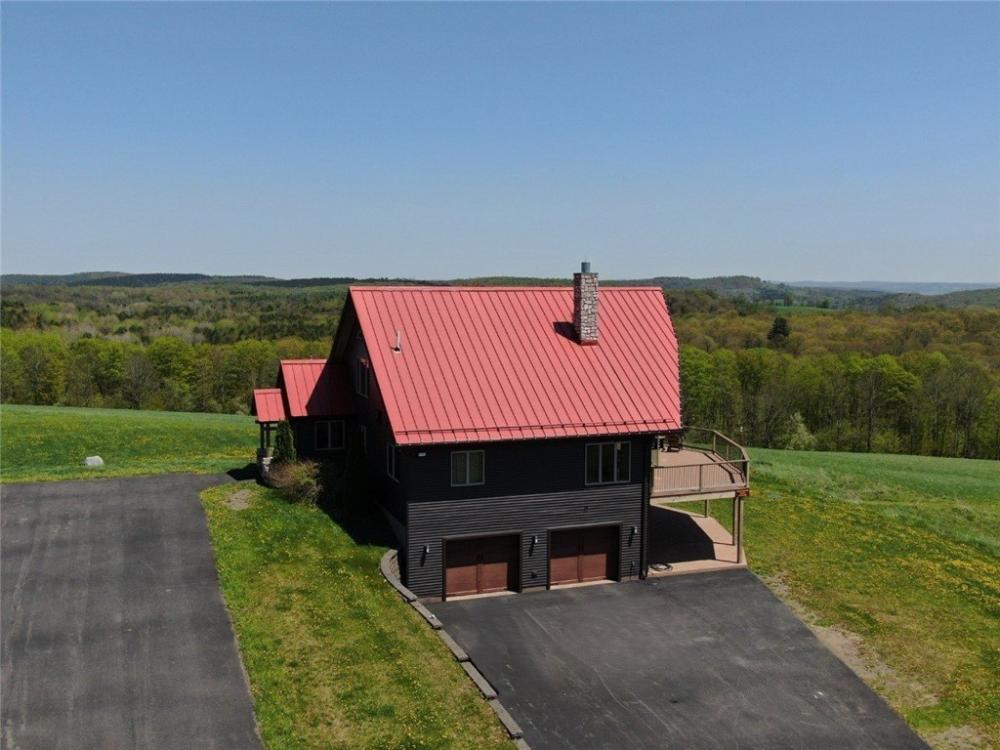 Currently Displayed Property Photo