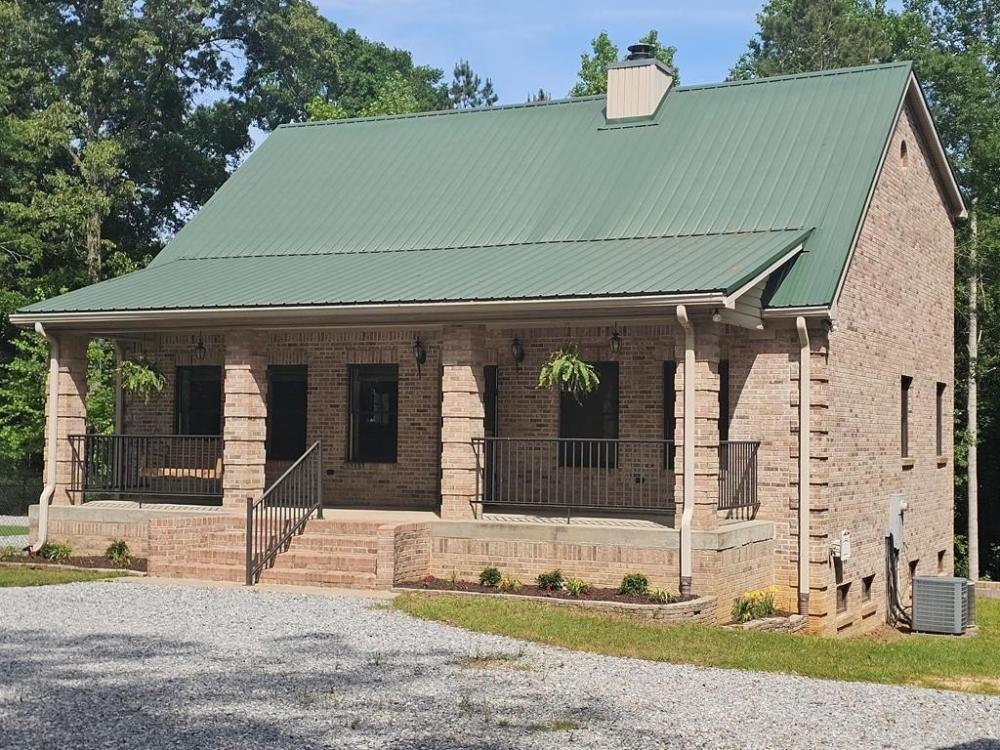 Currently Displayed Property Photo
