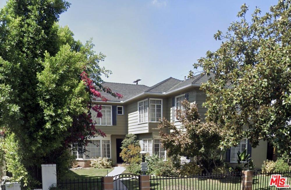 Currently Displayed Property Photo