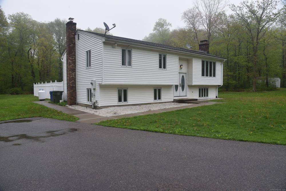Currently Displayed Property Photo