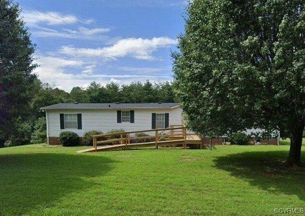 Currently Displayed Property Photo
