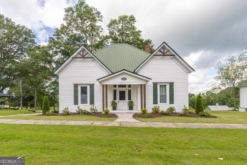 Currently Displayed Property Photo
