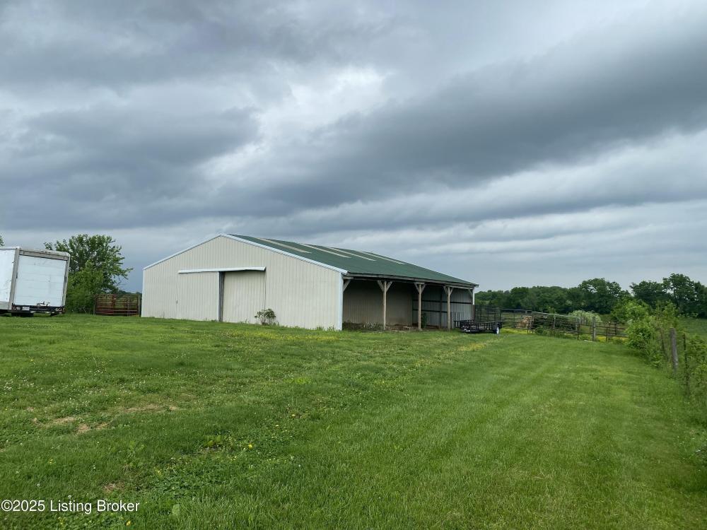 Currently Displayed Property Photo