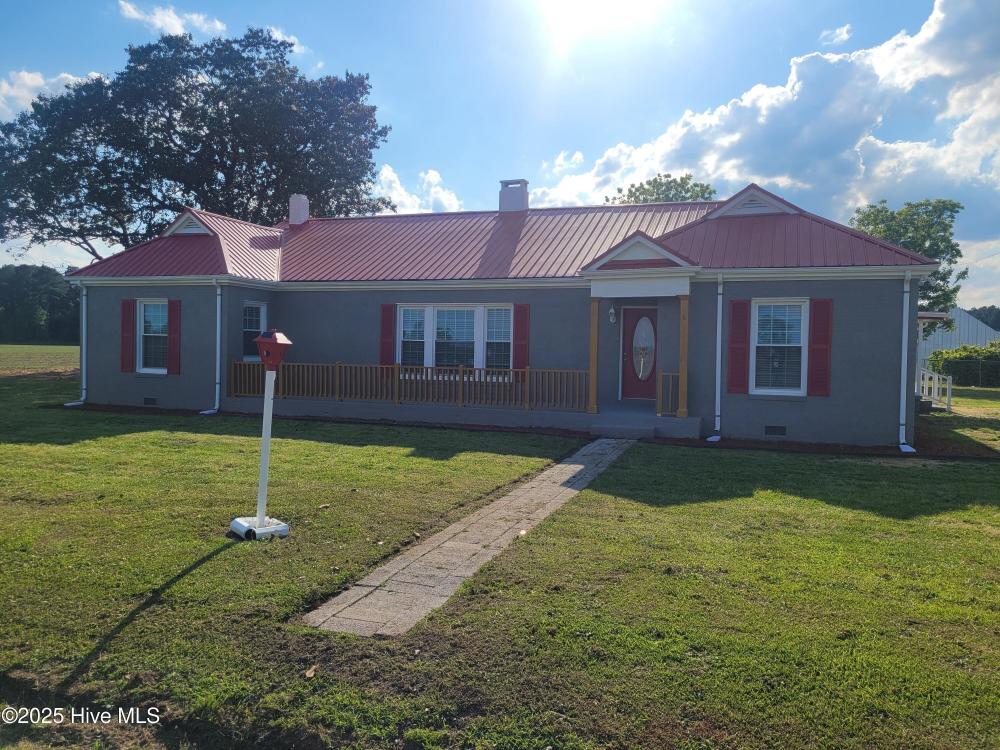 Currently Displayed Property Photo