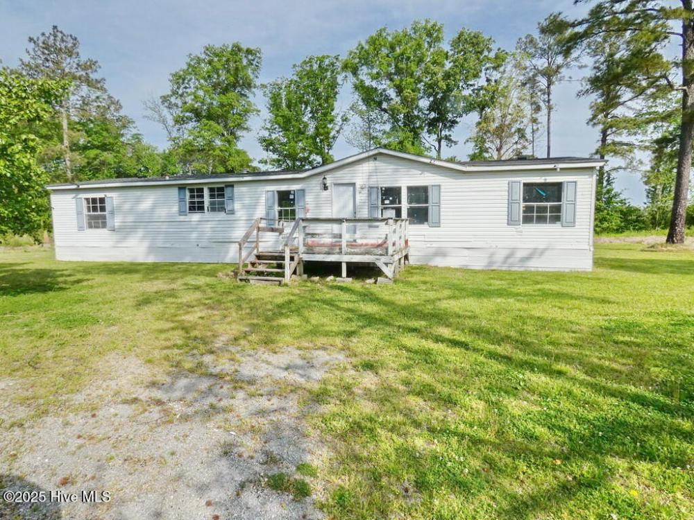 Currently Displayed Property Photo